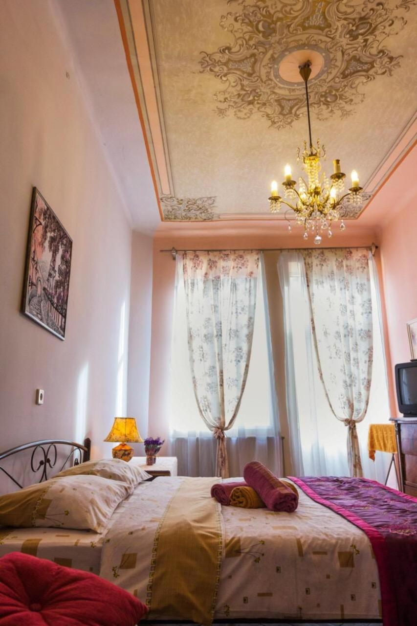 Vintage Apartment 2 Rooms With Balcony Lviv Exterior foto